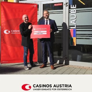 Scheckübergabe Casino Zell am See_2025 © Casino Zell am See / LAUBE GmbH